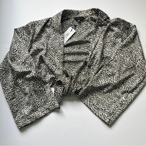 NWT Dynamite Maeve Tie-Front Crop Satin Shirt Blouse Animal Print Texture  Sz XS - Picture 13 of 16